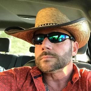 Meet your Posher, Bryan